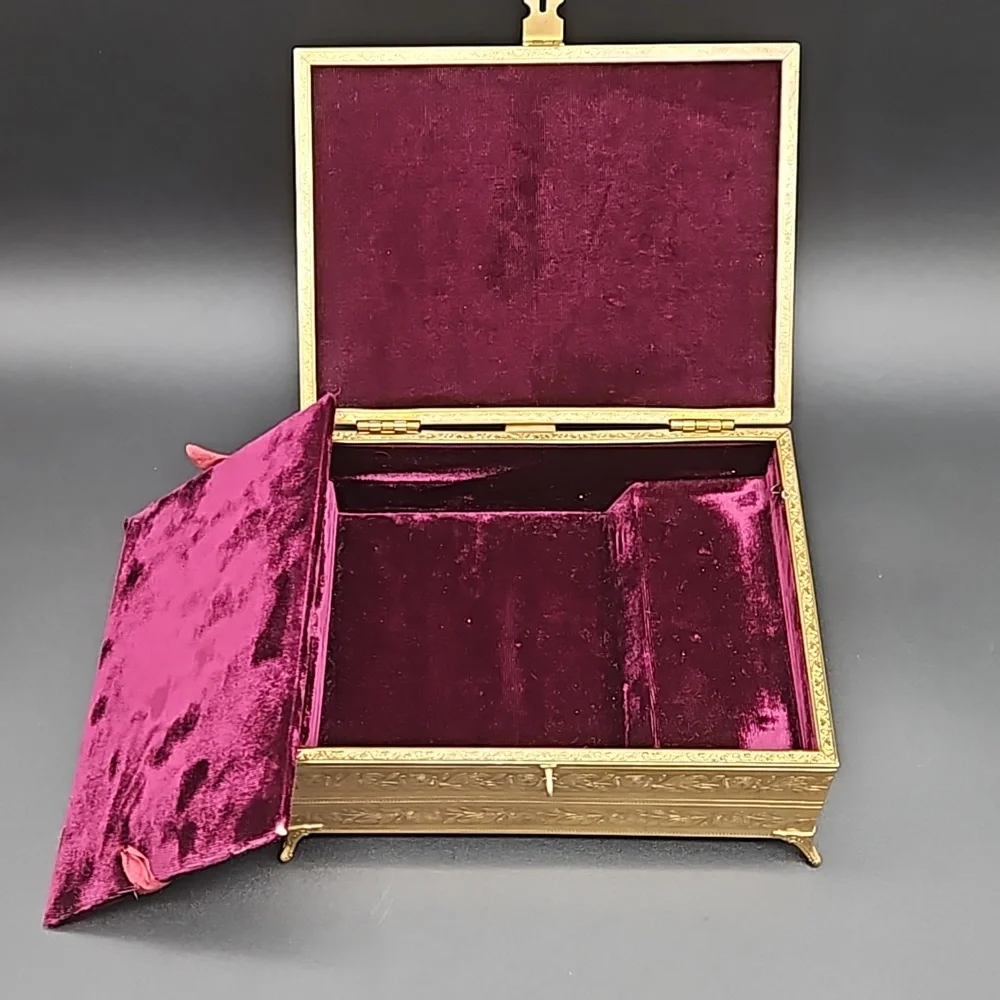 VTG Musical Jewelry Box - Picture 8 of 9